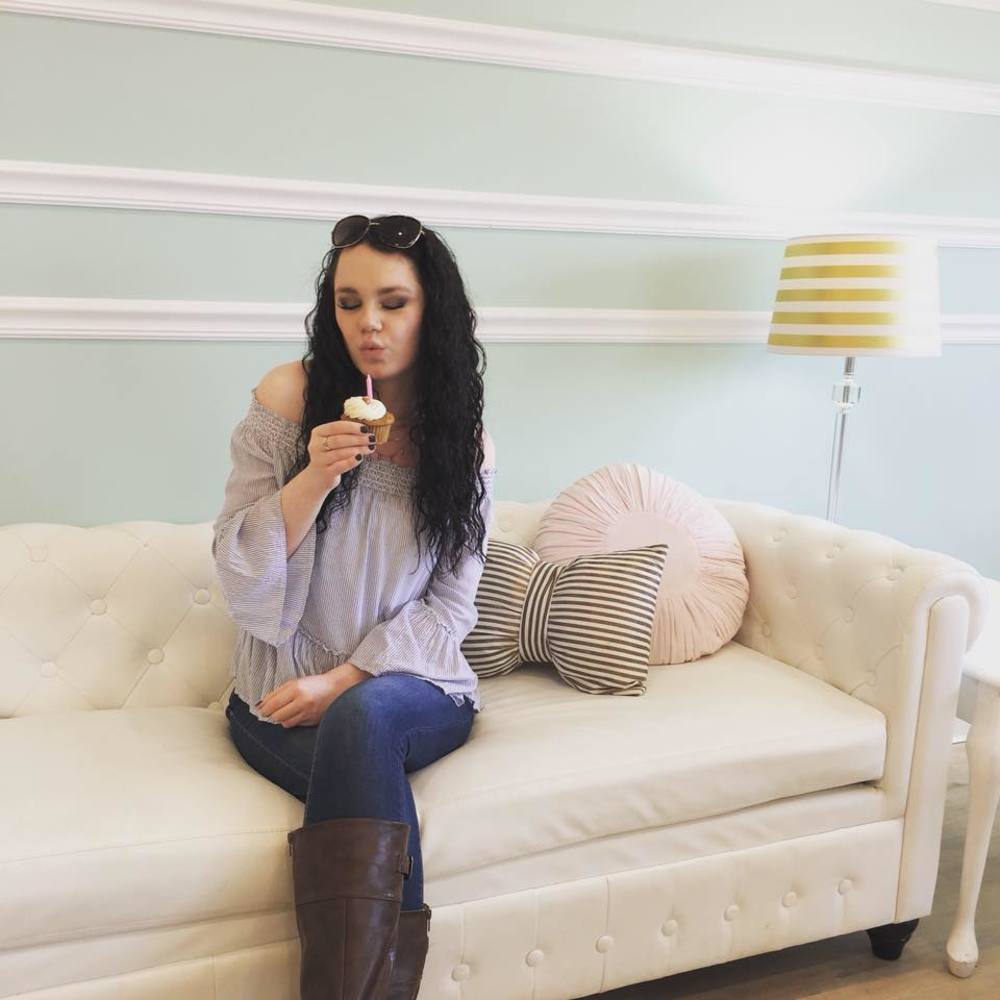 Meet your Posher, Rachel